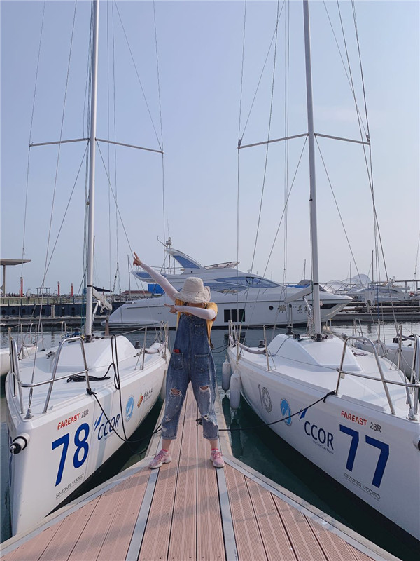 青岛奥帆中心体验帆船